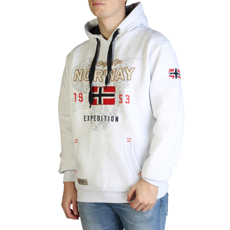 Geographical Norway - Guitre100_man